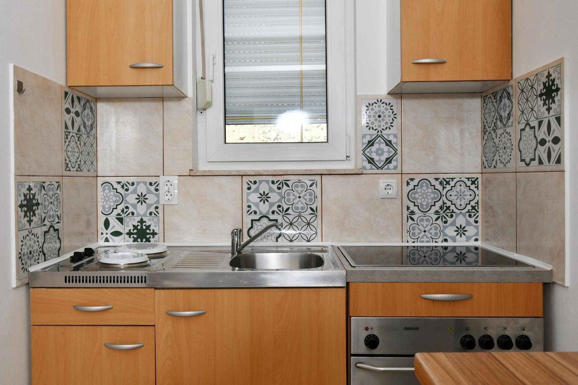 Apartments Novotny Banjol Екстериор снимка